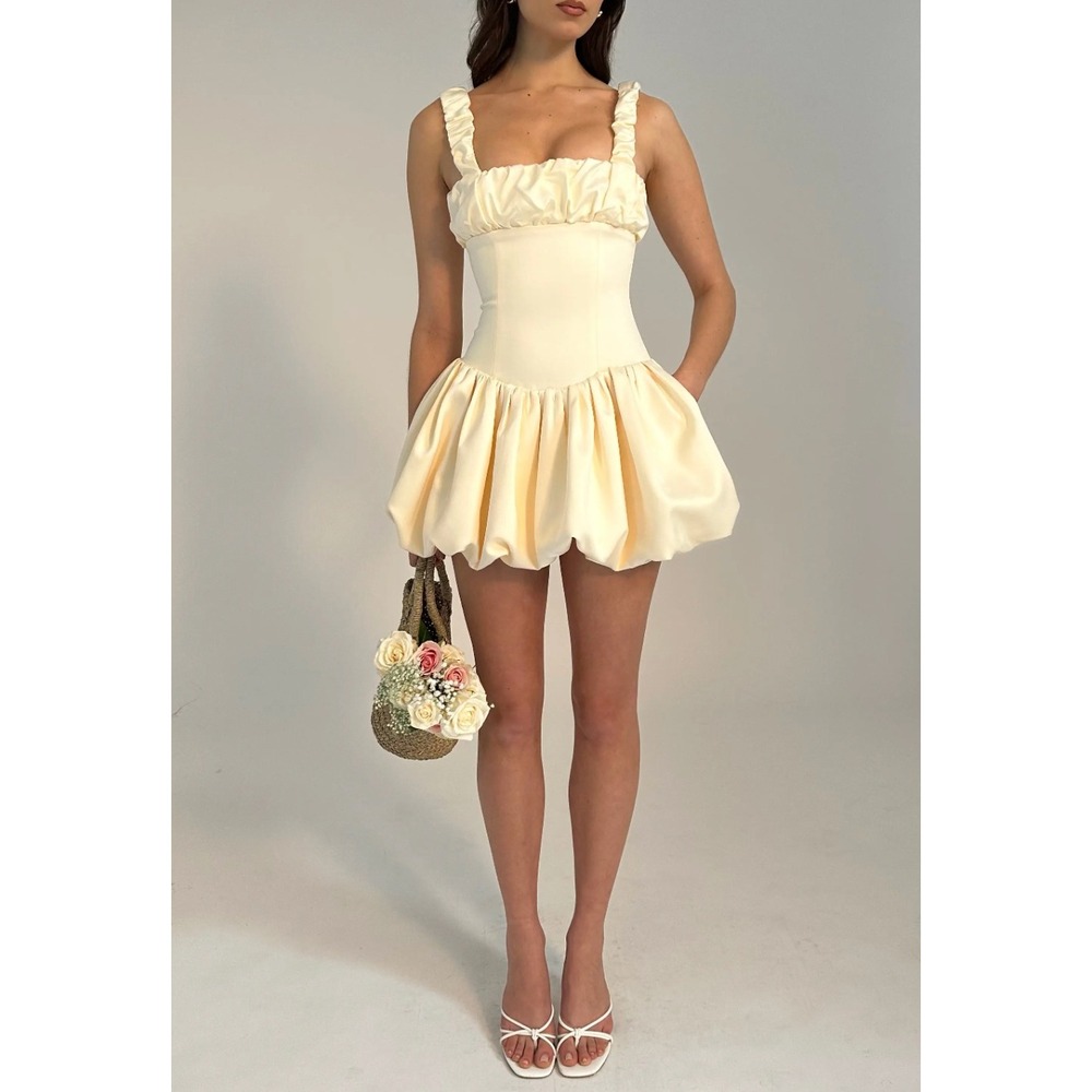 Miss Circle Aubrey Bubble Skirt Satin Mini Dress in Egg White Yellow Size Small